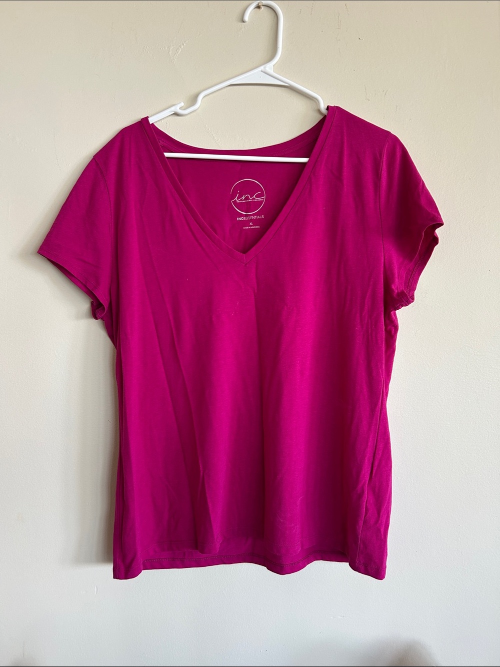 INC International Concepts Short-Sleeve V-Neck Tee in Fuchsia Pink